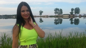 S-a aflat! O bruneta celebra a refuzat TARIFUL acesta pentru a fi langa sotul ei: "In zece ani de cand suntem impreuna..'