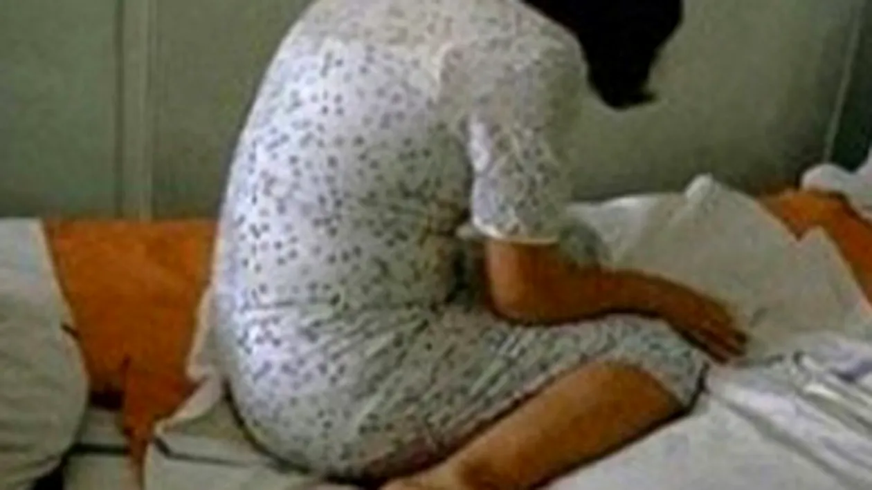 O fetita de 11 ani a fost batuta de trei barbati intr-un supermarket din Vaslui!