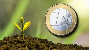 Curs BNR 7 iunie 2023. Cât a ajuns să valoreze euro, dolarul și lira sterlină. Ce se întâmplă cu ROBOR