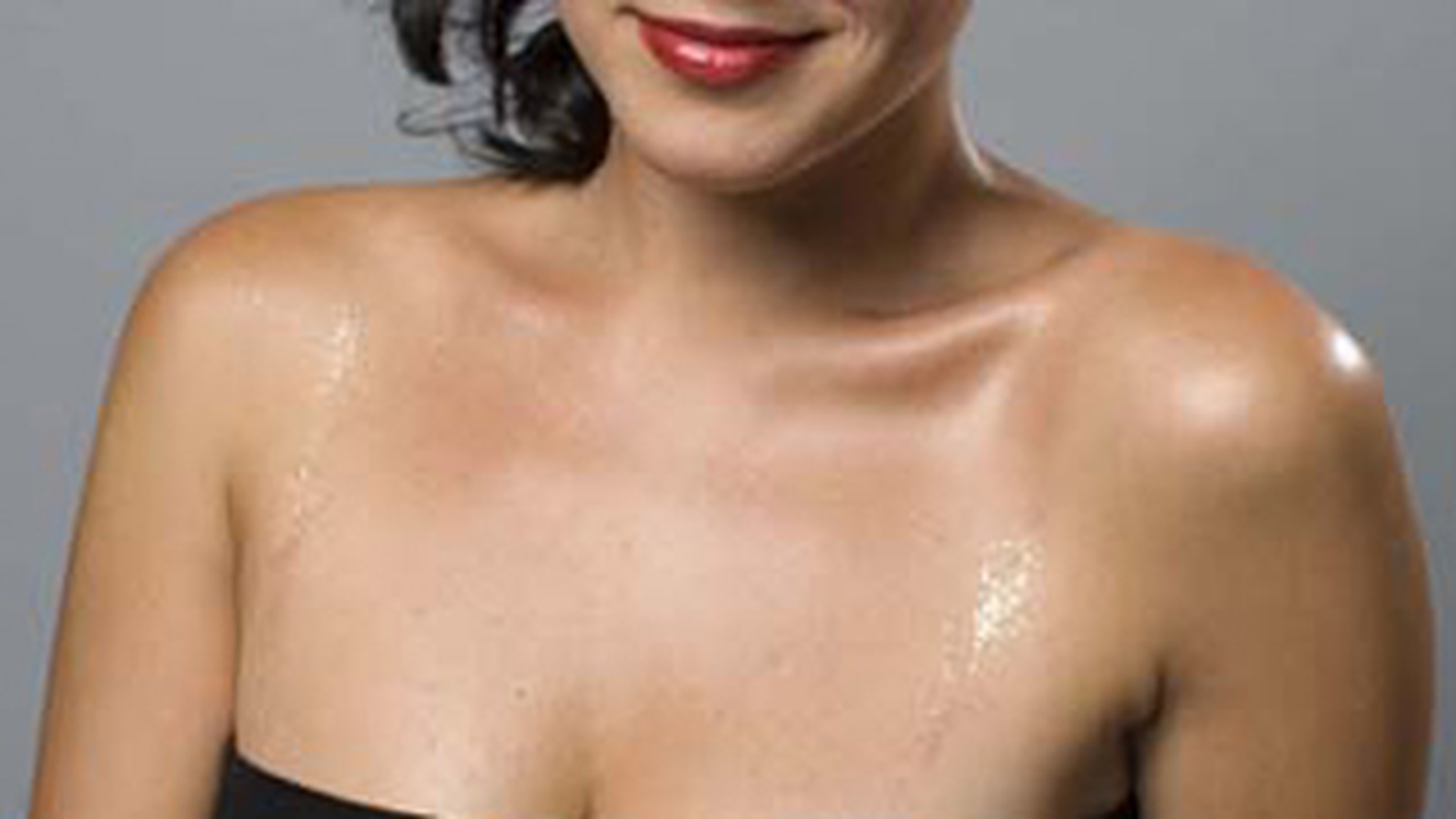 Mirela Zeta vrea un 2011 pasional: "De Revelion ma imbrac in rosu"