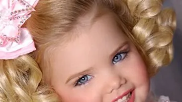 Fetita de sase ani care a castigat peste 300 de concursuri de Miss vrea sa aiba propriul imperiu financiar