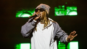 Lil Wayne s-a logodit în secret?! Cine ar fi presupusa logodnică a rapperului