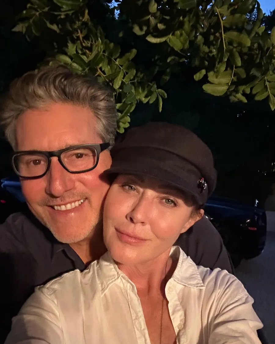 actrita sot inselata