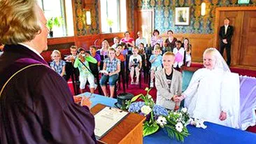 Casatoriti la sase ani