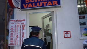 Jaf la o casă de schimb valutar din Timișoara. Hoții au fugit cu 150.000 de euro
