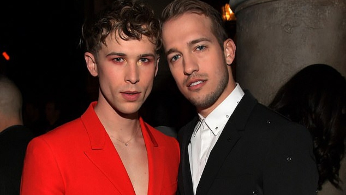 Tommy Dorfman și Peter Zurkuhlen au divorțat după 9 ani de relație