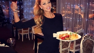 BIANCA DRĂGUŞANU, o nouă schimbare de look! Vedeta s-a afişat cu părul gri:’’Oau!‘’