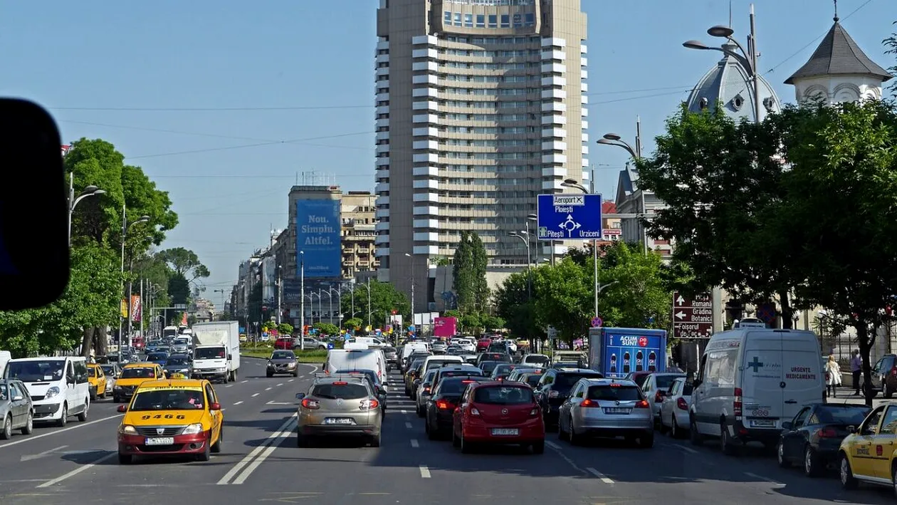 Regula de 1,5 metri introdusă pentru toți șoferii din România. Articolul este cu titlu obligatoriu