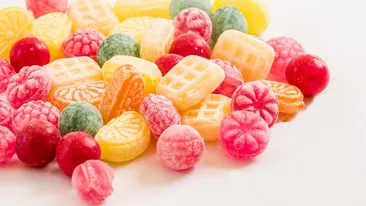 Nu e un banc! Dieta cu dulciuri, cel mai nou trend în materie de slăbit. Câte kilograme vei da jos