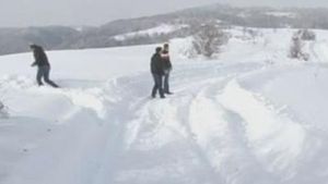 Un barbat a murit de frig in Galati, dupa ce a consumat alcool si a adormit pe camp
