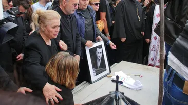 Mama lui Răzvan Ciobanu, rugaminte disperată către Rita Mureșan. Ce i-a cerut creatoarei de modă cu lacrimi în ochi