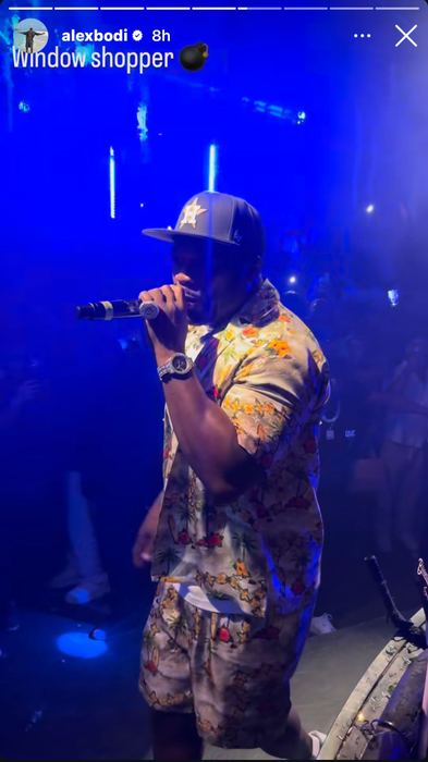 Alex Bodi a ”fugit” în Marbella să-l vadă pe 50 Cent! Rapperul a susținut un concert în România, dar musculosul n-a stat cu oamenii de rând. VIDEO