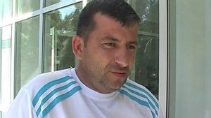 Jandarm din Iaşi către şeful său: „F... morţii .... de rapăn“. Ce a păţit militarul cu limbaj colorat