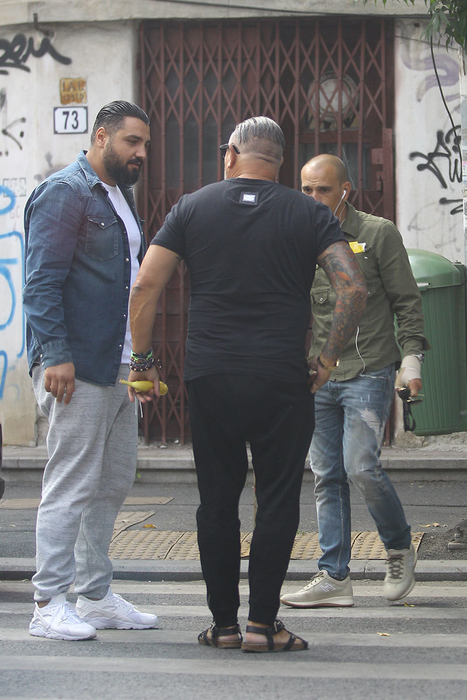 Serghei Mizil discută cu prietenul său