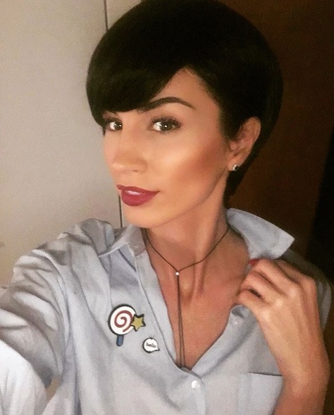 Geanina Ilieş, transformată în sosia Adelinei Pestriţu