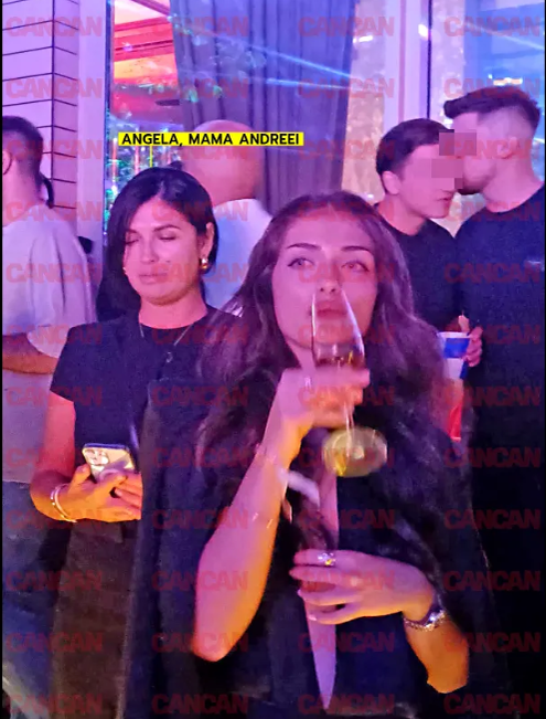 Poți să juri că sunt surori! Cum arată mama Andreei Bostănică? ”Mama Angela” e top
