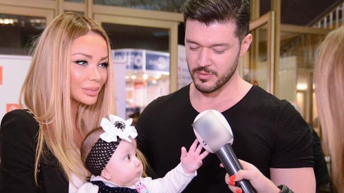 Ce schimb de replici a avut cu preotul după botez! Bianca, scandalizată în biserică!