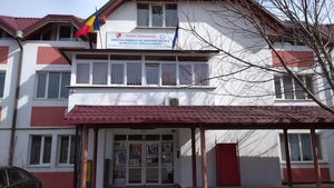 50 de copii din cadrul unui centru al DGASPC Bacău, suspecți de coronavirus. Alte 15 persoane care au intrat în contact cu ei, depistate pozitiv