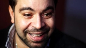 Cine este de fapt persoana care l-a bagat pe Florin Salam in faliment si cine l-a bagat "in gura" camatarilor pe manelist!
