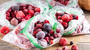 Fructele congelate sunt la fel de sănătoase ca cele proaspete? Ce se întâmplă cu vitaminele