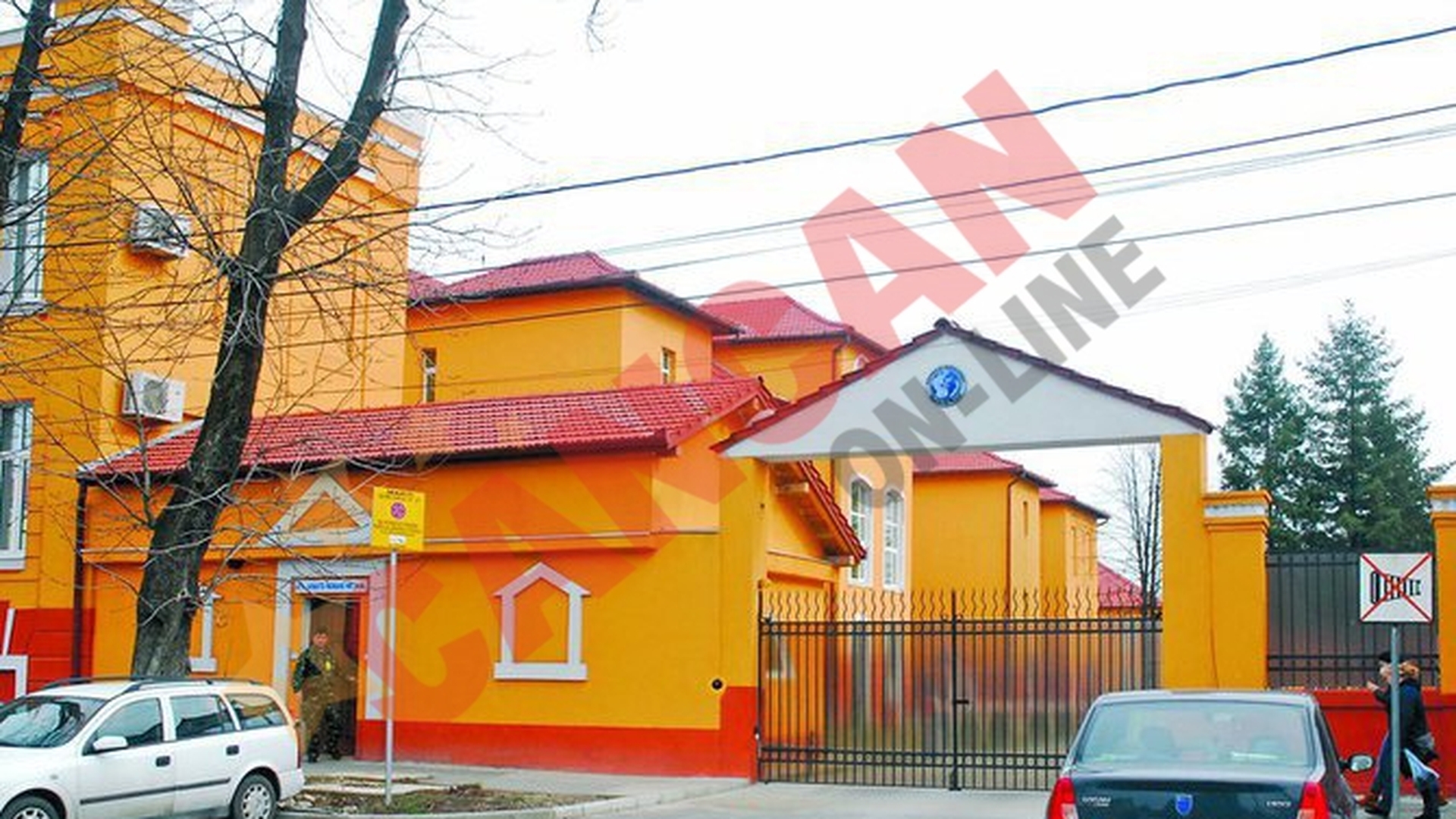 Fabrica de agenti 007