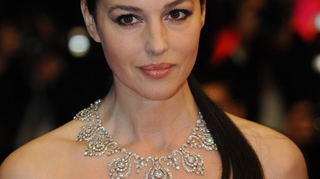Monica Bellucci vrea sa imbatraneasca frumos! "Nu vreau o fata de plastic. Nu as vrea sa dau timpul inapoi"
