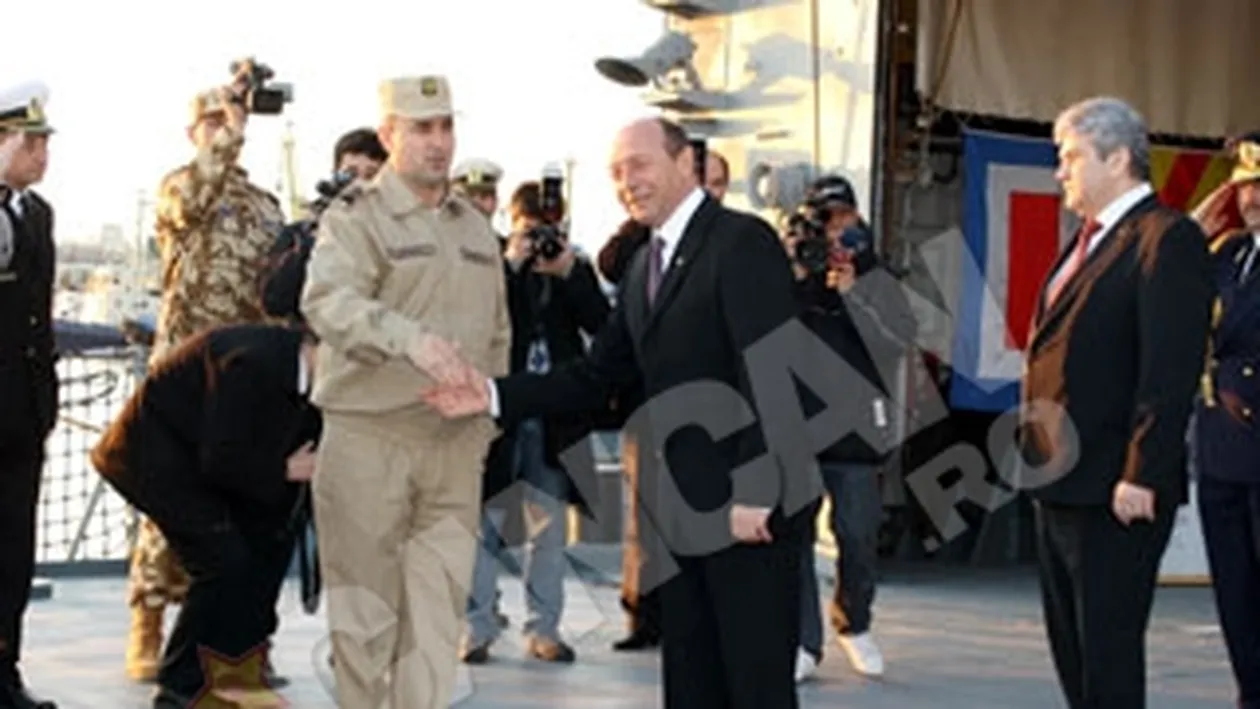 Si-au lasat familiile singure de sarbatori si au plecat la razboi