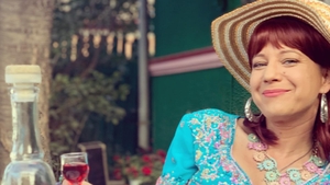 Pe Aspirina din Las Fierbinți o știe toată lumea, dar cine este și cu ce se ocupă soțul său? Dacă îi vezi împreună pe stradă nu-i recunoști