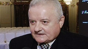 Irinel Columbeanu: "Nu imi permit sa o deranjez pe Monica! Cine stie in ce pozitie...aaa postura se afla ea!"