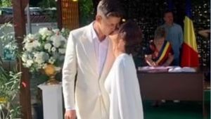 Mihnea, fiul lui Adrian Năstase, s-a căsătorit cu Corina Corolevschi. Unde și-au oficializat relația “Ken” și “Barbie” din politică