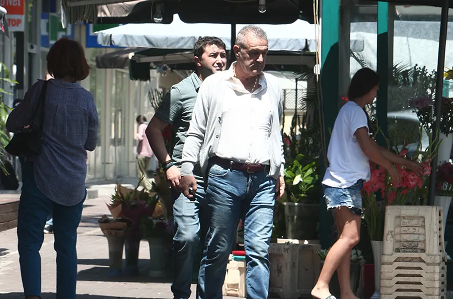 Gigi Becali îl "trimite" la Bălăceanca pe contestatarul său, (Foto: CANCAN.RO)