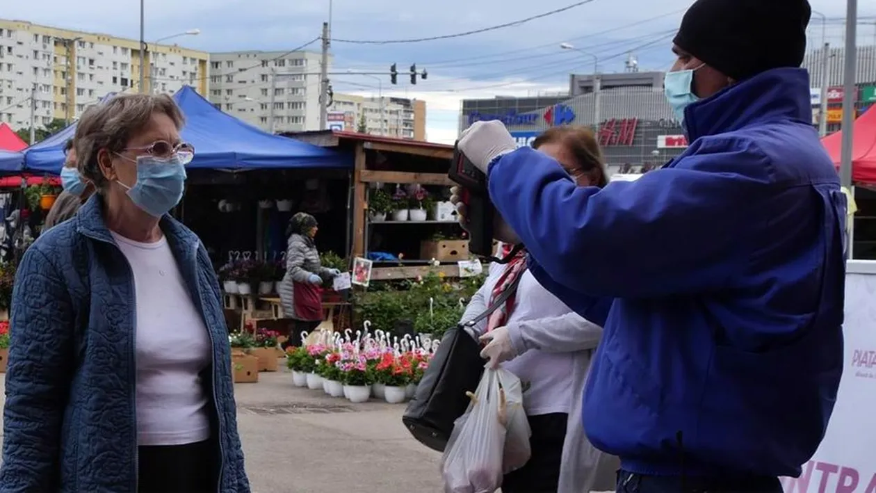 De necrezut! Câți lei primește salariu un agent care scanează temperatura la intrarea în supermarket-uri