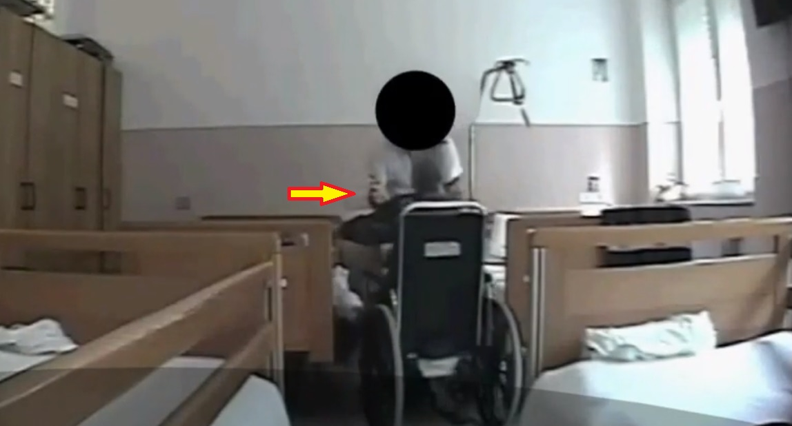 Ce făceau două românce în Italia cu bătrânii pe care îi îngrijeau. Atenție, imagini halucinante