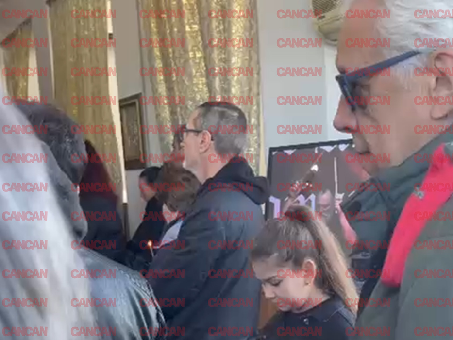 Marius Keseri este condus pe ultimul drum.