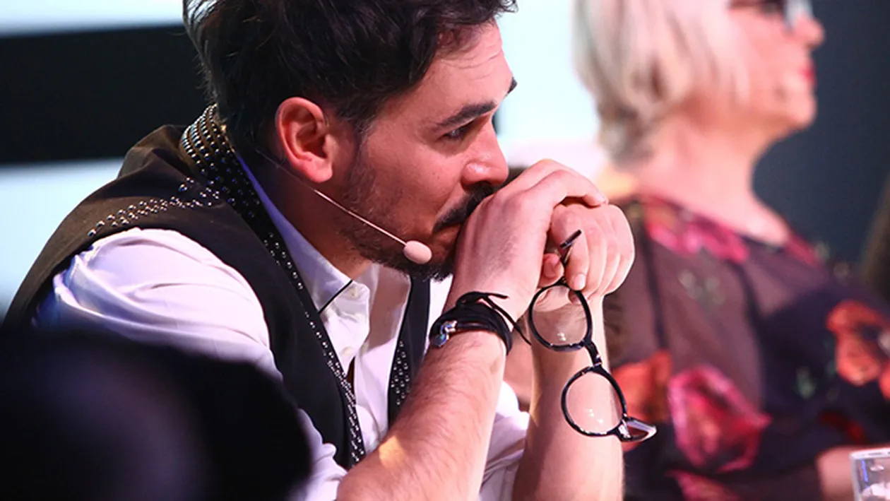 RĂZVAN SIMION şi DANI OŢIL, în lacrimi la TV! Nu s-au putut abţine şi au izbucnit în plâns