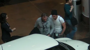 Ilie Balaci, cu ginerele la cumparaturi. “Minunea Blonda” si Adrian Ungur au fost impresionati de un autoturism