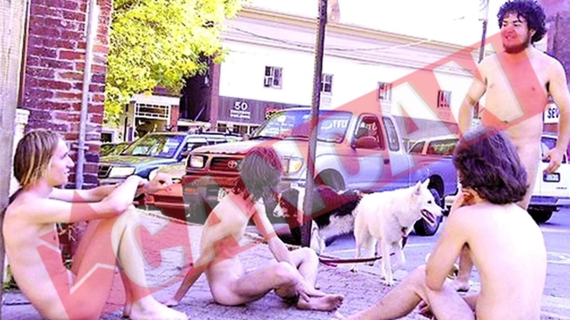 Orasul nudistilor