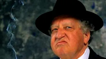 Mafiotii italieni trimiteau SMS-uri la o emisiune sportiva pentru a comunica cu sefii din inchisoare!