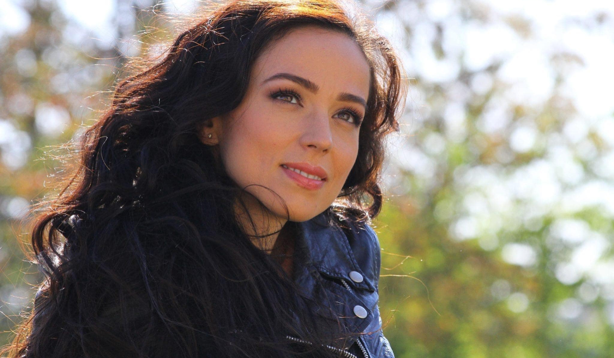 Olivia Steer se retrage din lumina reflectoarelor / Foto: Facebook