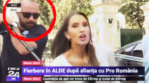 O jurnalistă de la Digi 24 a fost lovită, în direct, de un operator!