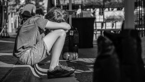 Tragedie în Mehedinți! La doar 13 ani, fiul unui preot și-a pus capăt zilelor după o ceartă cu iubita