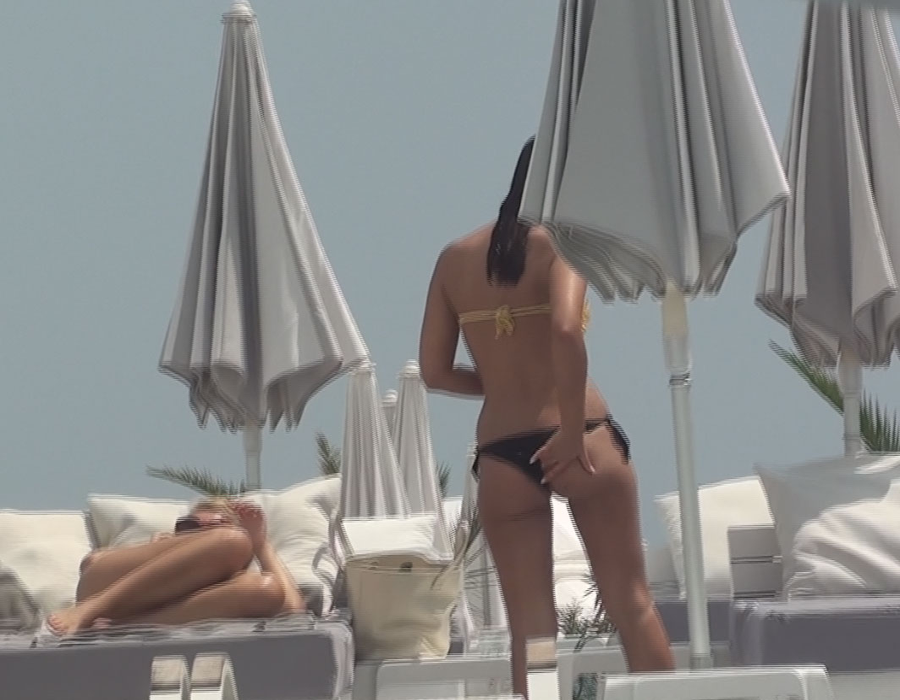 Mara Mareș, apariție ”bine, bine” la mare!