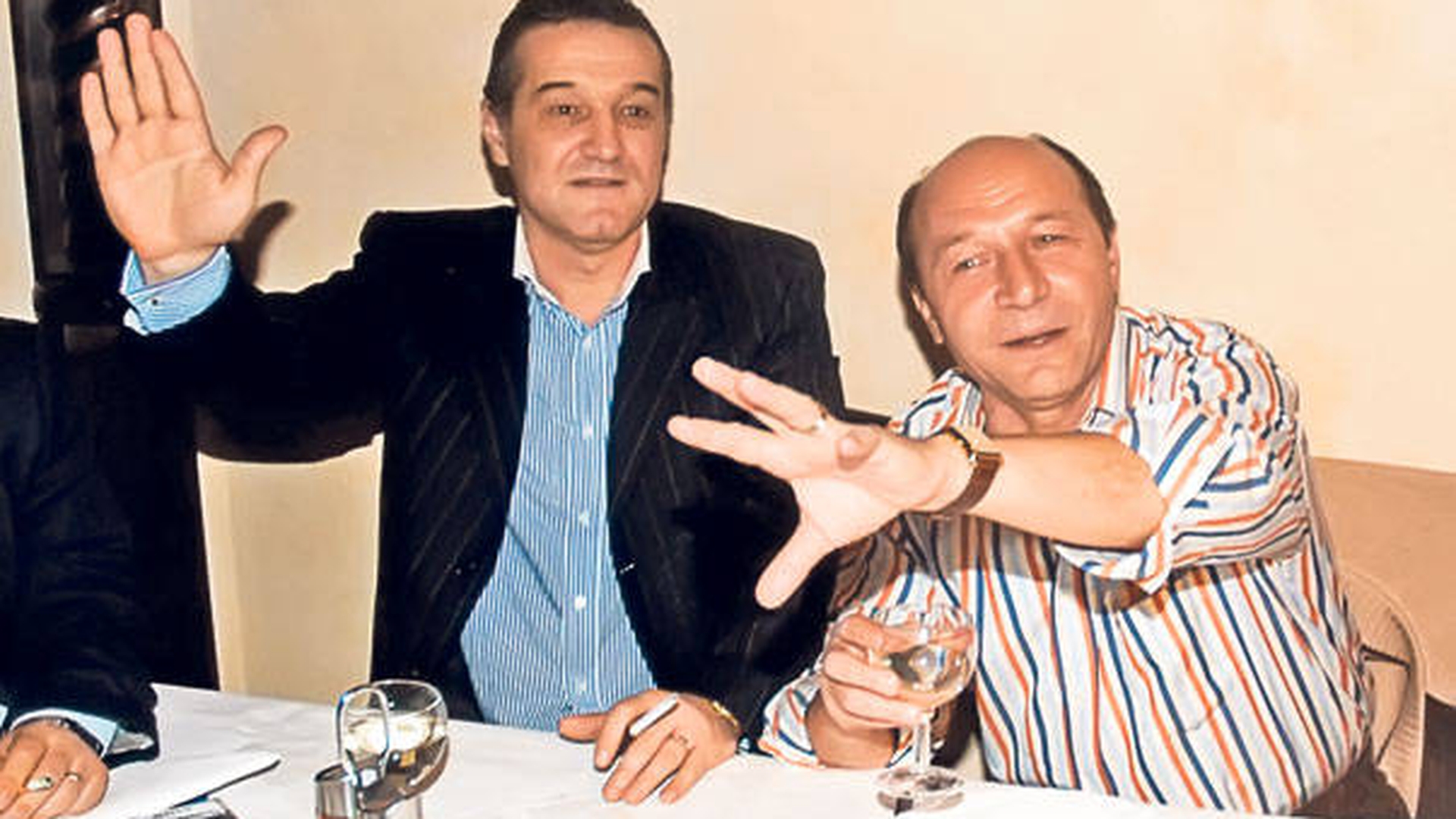 Gigi Becali vrea să fie egalul lui Băsescu din puşcărie