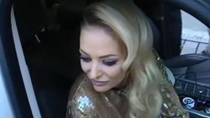 DELIA, naşa la nunta lui COTABIŢĂ! Uite cum şi-a făcut apariţia artista