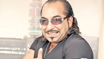 Regele sexului in Romania, transformare incredibila de look! Romeo Fantastik il imita pe Bob Marley!