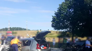 Tragedie în Vâlcea! Trei persoane au murit într-un accident rutier