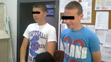 VIDEO Trei liceeni din Galati au vandalizat clasa in care invata! Au fost exmatriculati pe loc din cauza ravagiilor provocate!