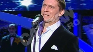 VIDEO Frank Sinatra de Romania, Claudiu Udrea, a cantat "I've got you under my skin"