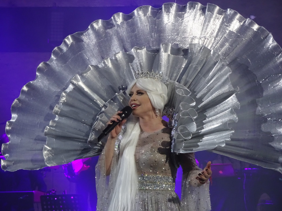 Loredana Groza, înainte să fie acuzată că are operații estetice