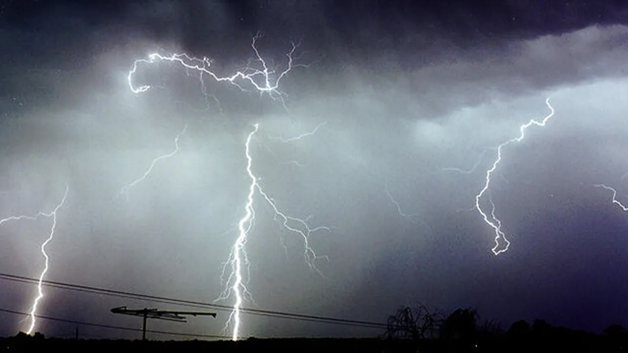 Anunţul făcut de meteorologi cu câteva momente în urmă! Vremea se va schimba drastic în aceste zone din ţară